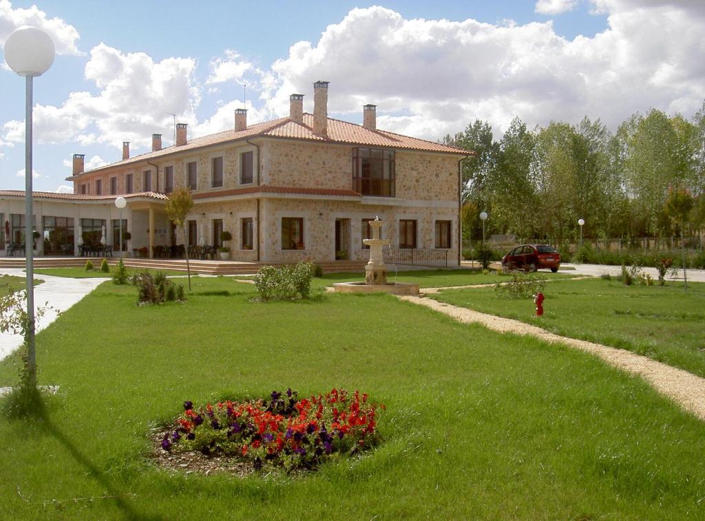 El Prado De Las Merinas Caleruega Exterior foto